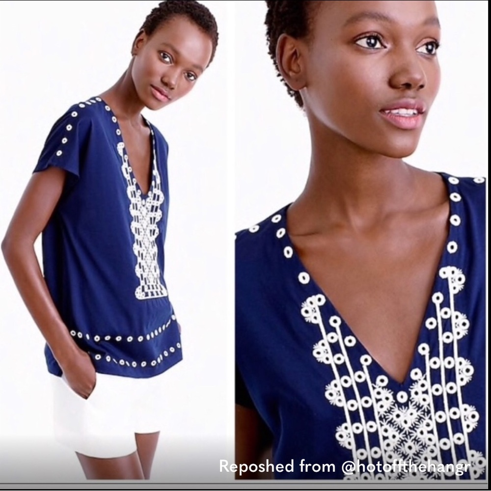 J. Crew Blue and White Graphic Blouse Relaxed Fit Embroidered 100% Cotton